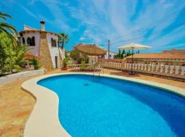 Amelie - nice studio with private swimming pool in Benissa