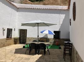 Casa Cueva Rural Estación de Guadix, holiday home in Guadix