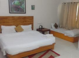 Corbett Call Resort, отель в городе Рамнагар