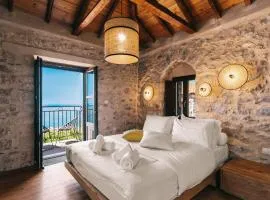 Hawk Tower Apartment - Pyrgos Towers Complex
