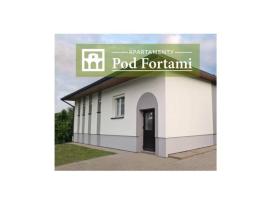 Apartamenty Pod Fortami, farm stay in Przemyśl