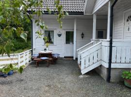 Bjørkely gård, hotel bajet di Hidra