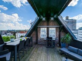 Luxuriöses Penthouse mit Dachterrasse & Massagesessel EM-APARTMENTS DEUTSCHLAND, hotel near Old Market Bielefeld, Bielefeld