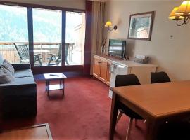 Appartement 2P Isola 2000, serviced apartment sa Isola 2000