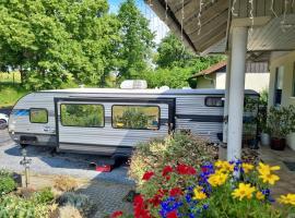 US Camping Uckermark، فندق مع موقف سيارات في Temmen-Ringenwalde