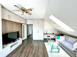 Holiday Apartment Žabovřesky, khách sạn ở Hluboká nad Vltavou