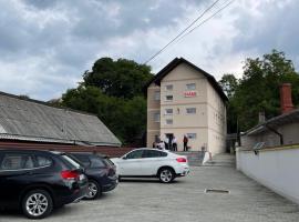 Cazare apartamente LAVI-TOUR Tg Neamț, hotel sa parkingom u gradu Targu Njamc