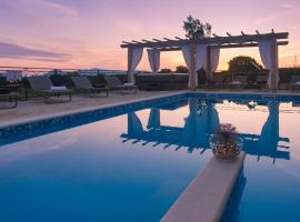 Luxury Villa Lunika near Brela, Baska Voda, Makarska – hotel w mieście Lovreć