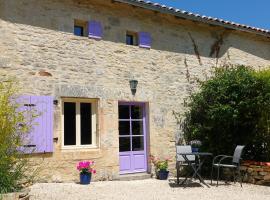 Gite Rural La Maison Mauve，Ventouse的度假屋