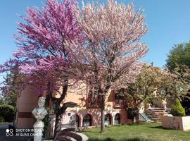 Finca DeNuñez, hotel with parking in La Mata