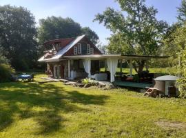 Cousy historical house near Peipsi lake, hotel v destinaci Kodavere