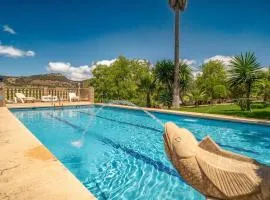 Awesome Home In Arriate With Outdoor Swimming Pool, Wifi And Swimming Pool
