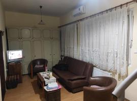 Privatni smestaj Apartman Ristovic preko puta poste 02, khách sạn ở Mataruška Banja