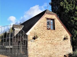 Penybont Barn, hotel berdekatan Llangorse Multi Activity Centre, Llangorse