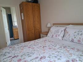 Bearstone House, hotel with parking in Loughrea