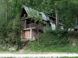 Plne vybavená štýlová chata v Malých Karpatoch