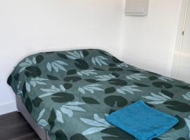 The Serviced Accommodations, apartment in Harlow