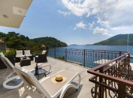 Apartments Marija, хотел в Брна