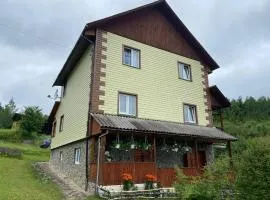 Родинна оселя