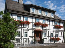 Landhaus Gnacke, golf hotel in Schmallenberg