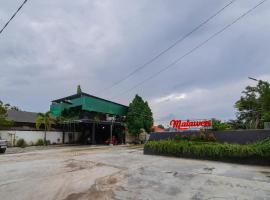 Wisma Malawen Palangkaraya Mitra RedDoorz, מלון בפלנגקראיה