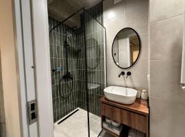 Apartment in Tbilisi next to Courtyard Marriott hotel