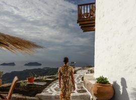 Castrum Traditional Sunset Suites, familiehotel i Plaka Milos