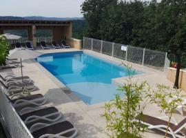 Gîtes de l'Esquirou, hotel en Lagorce