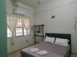 FBS Inn Dungun, hotell i Dungun