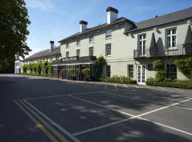 The Bull, hotel in Gerrards Cross