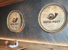 Hotel zur Post 3 Sterne superior, hotel en Altenahr