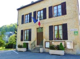 Gite de l'ecole, hotel di Rubécourt-et-Lamécourt
