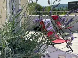 Val des Bruyères - gîte 15mn Pézenas avec terrasse et cour close - Parking privatif securisé - wifi FTTH gratuit