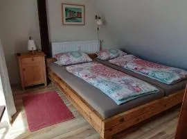 Giebelzimmer mit Weinbergblick