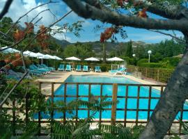 Le Râteau Bavoir, hotel in Calvi