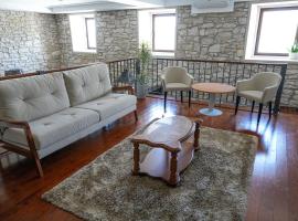 Rito Hall da Serra, hotel Leiriában