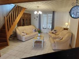 Chez marcelle, hotel in Éteignières