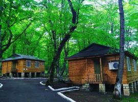 Quba Cottage, hotel dengan parking di Qǝlǝduz