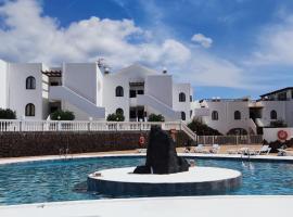 DARUMA APARTMENTS: Costa Teguise'de bir otel