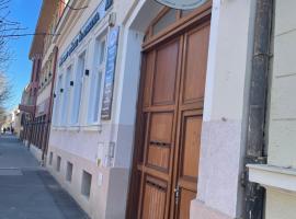 Centrum Wellness Hostel, hotel a Debrecen