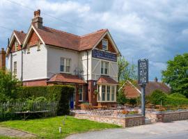 Long Man Inn: Wilmington şehrinde bir otoparklı otel