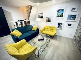 Hypercentre de Vienne appartement Miami écran de cinéma proche LYON