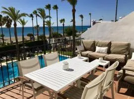 2204-Luxury apt on the beach,new,on duquesa port!