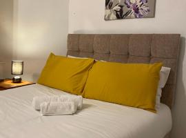 Spacious single and double bedroom in Southampton with free parking, hotel in Southampton
