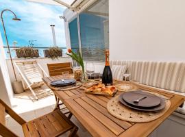 Dimora del Vico - Exclusive Terrace with View, semesterhus i Cisternino