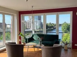 Penthouse-Wohnung mit Flussblick