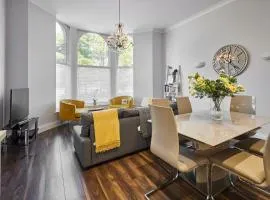 Host & Stay - Brooklands Timeless
