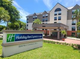 Holiday Inn Express Fort Lauderdale North - Executive Airport, an IHG Hotel, hotel near Fort Lauderdale Stadium, Fort Lauderdale