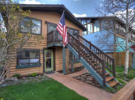 Blessings, vacation home in Creede