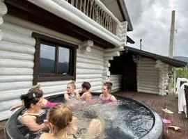 Mountain White House гостинний двір